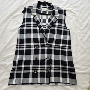 Plaid Black and White Sleeveless Cardigan Sweater Vest